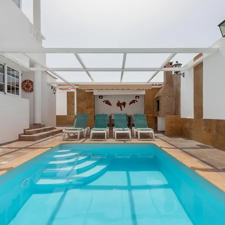 La Villa *