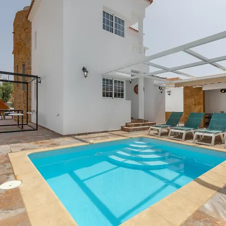 Villa La Tarajalejo